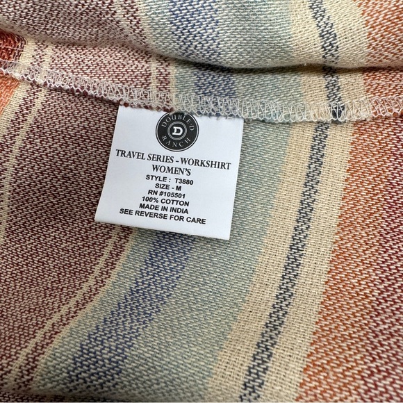 DOUBLE D RANCH BUTTON DOWN STRIPPED SHORT SIZE M - Picture 9 of 10